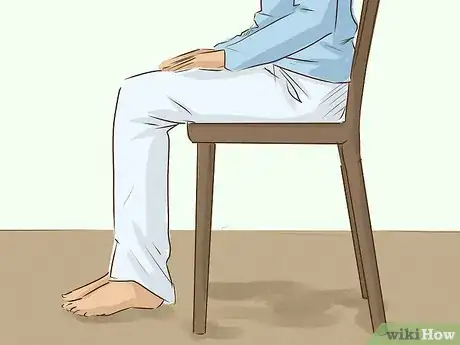 Imagen titulada Sit During Zen Meditation Step 4