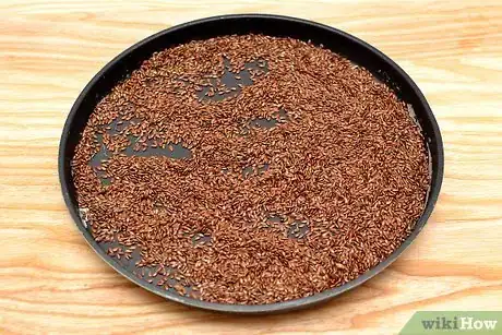 Imagen titulada Roast Flaxseeds Step 3