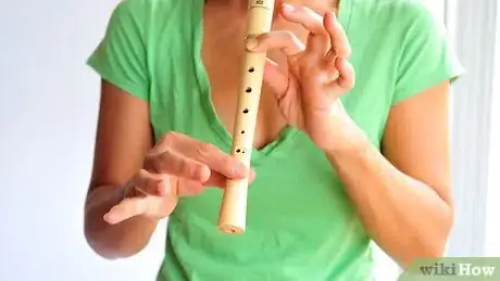 Imagen titulada Play the Recorder Step 7