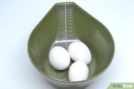 Imagen titulada Bring Eggs to Room Temperature Step 5