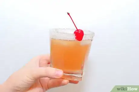 Imagen titulada Make an Amaretto Sour Step 11