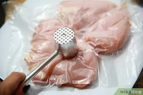 Imagen titulada Tenderize Chicken Step 8