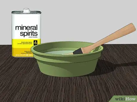 Imagen titulada Apply Wax to Chalk Paint Step 12