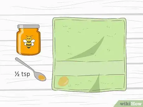 Imagen titulada Make a Baking Soda Facial Step 19