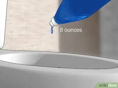 Imagen titulada Unclog a Toilet with Dish Soap Step 4