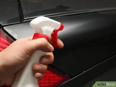 Imagen titulada Remove Egg Stains from Car Paint Step 8