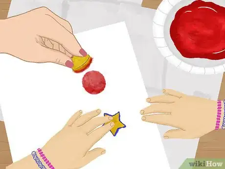 Imagen titulada Sponge Paint With Kids Step 13