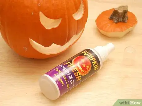 Imagen titulada Keep Halloween Pumpkins from Molding Step 8