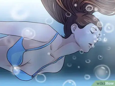 Imagen titulada Stay Underwater in a Swimming Pool Step 12