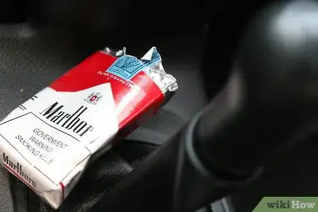 Imagen titulada Get Rid of Tobacco Odors in Cars Step 17