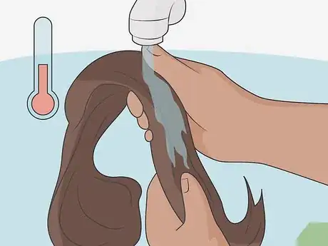 Imagen titulada Wash a Human Hair Weave Step 7