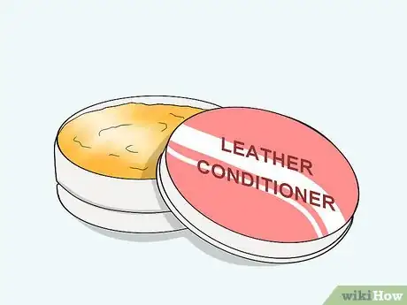 Imagen titulada Clean a Leather Jacket Step 11