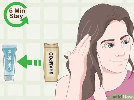 Imagen titulada Get Oil Out of Hair Step 1