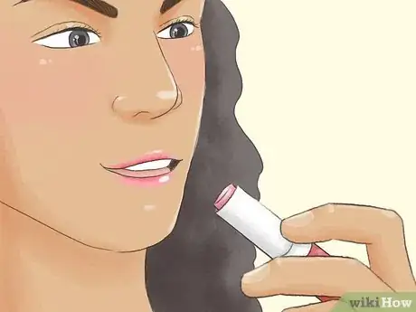 Imagen titulada What Is a Good Age to Start Wearing Makeup Step 11