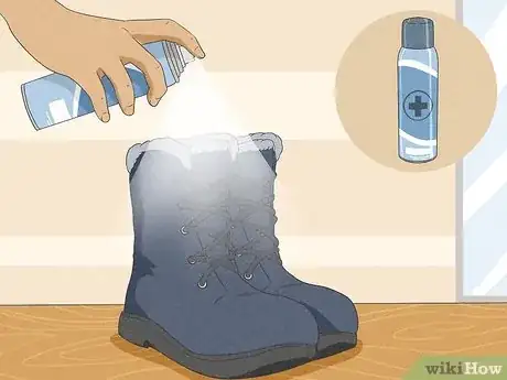 Imagen titulada Clean Stinky Winter Boots Step 3