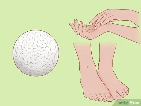 Imagen titulada Use a Massage Ball Step 1