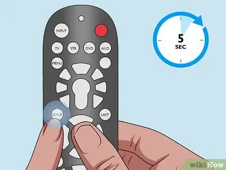 Imagen titulada Program a Philips Universal Remote Step 3