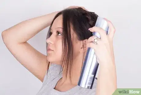 Image intitulée Milkmaid Braid Your Hair Step 12