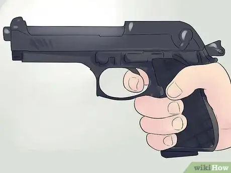 Image intitulée Shoot a Handgun Step 7