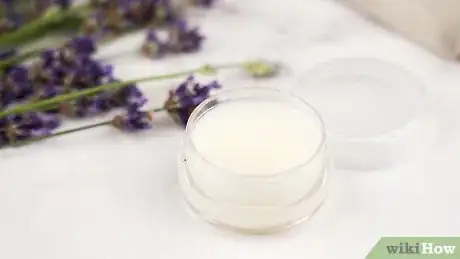 Image intitulée Make Lavender Oil Step 15