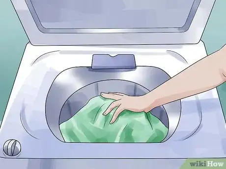 Image intitulée Get Rid of Urine Smell Step 1