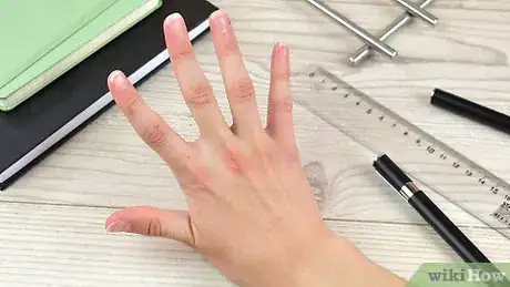 Image intitulée Measure Hand Size Step 10