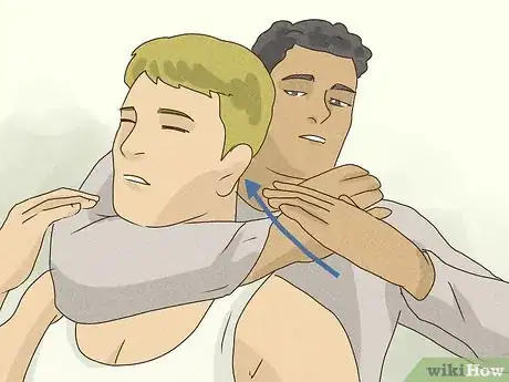 Image intitulée Do a Sleeper Choke Hold Step 5