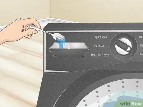 Image intitulée Wash Your Clothes With Dish Liquid Step 6