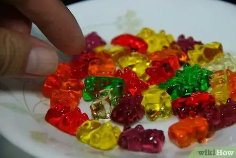 Image intitulée Make Vodka Gummy Bears Step 6