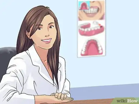 Image intitulée Use an Electric Toothbrush with Braces Step 1