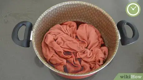 Image intitulée Dye Clothes Step 10