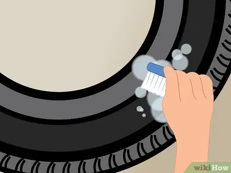 Image intitulée Make a Tire Swing Step 14