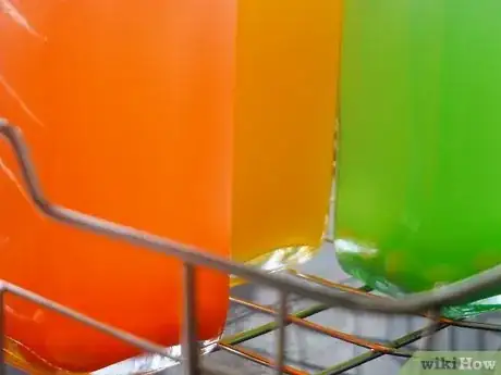 Image intitulée Make Skittles Vodka Step 12