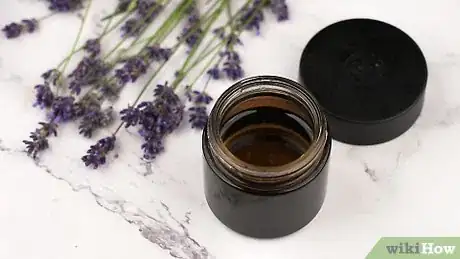 Image intitulée Make Lavender Oil Step 10