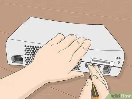 Image intitulée Temporarily Fix Your Xbox 360 from the Three Red Rings Step 3