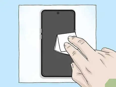 Image intitulée Disinfect a Phone Step 14