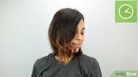 Image intitulée Get Beach Wavy Hair Without Heat Step 19