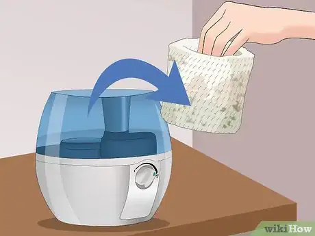 Image intitulée Clean a Humidifier Filter Step 3