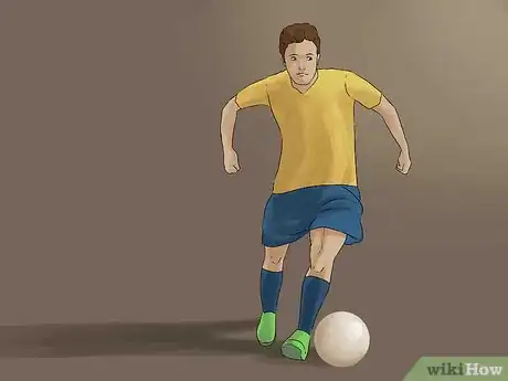 Image intitulée Dribble Like Cristiano Ronaldo Step 5