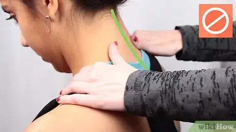 Image intitulée Give a Neck Massage Step 14