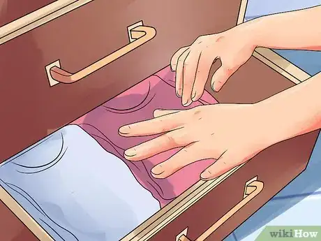 Image intitulée Organize a Dresser Drawer Step 3
