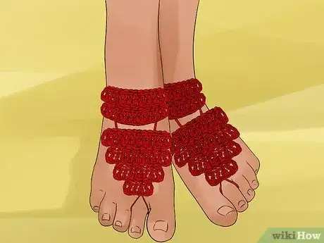 Image intitulée Make Barefoot Sandals Step 15