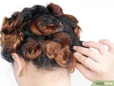 Image intitulée Get Curly Hair Without a Curling Iron Step 38