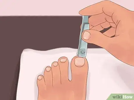 Image intitulée Have Flawless Feet Step 5