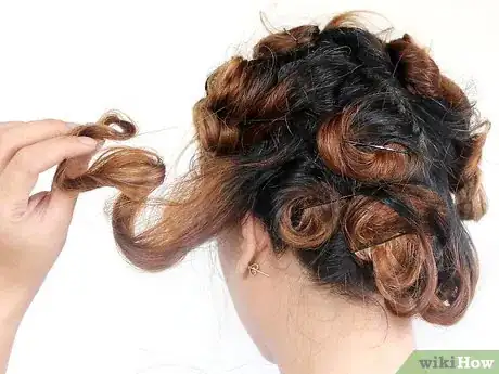 Image intitulée Get Curly Hair Without a Curling Iron Step 39