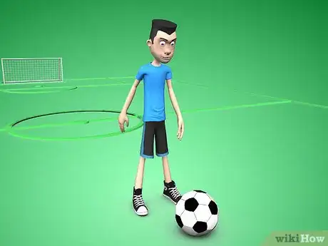 Image intitulée Shoot a Soccer Ball Step 1
