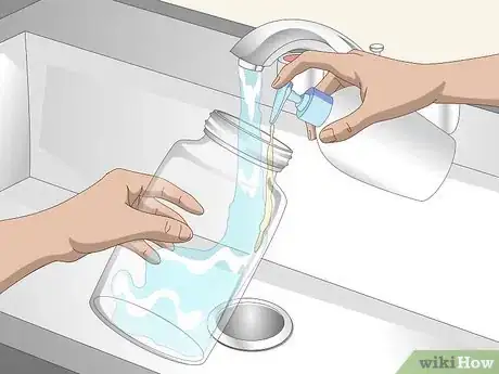 Image intitulée Paint Glass Jars Step 7