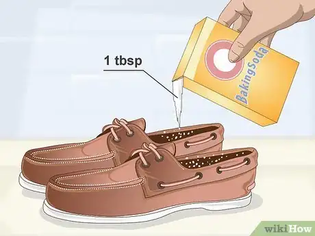 Image intitulée Remove Odor from Your Shoes with Baking Soda Step 1