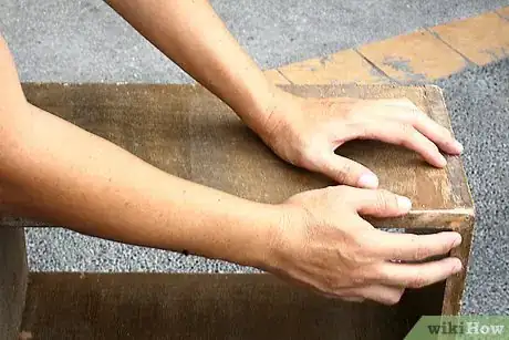 Image intitulée Stain Wooden Furniture Step 2