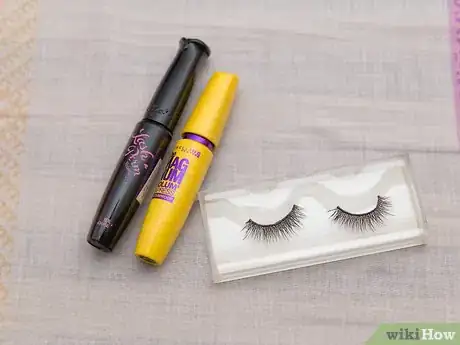 Image intitulée Get Thicker Lashes Step 9